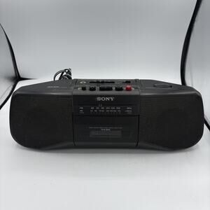 Vintage Sony CFS-B15 Radio‎ Cassette Recorder Boombox Black FM AM Tape Player